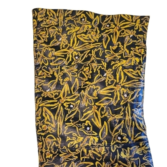 Diane Von Furstenberg Macello OTK Boots in Elsden - Picture 9 of 16